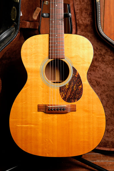 Martin OM-21 Orchestra Model Acoustic Guitar 2002 Pre-Owned