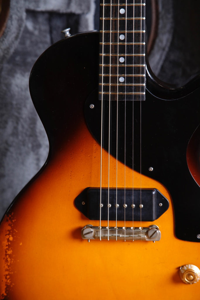 Eastman SB55/v Solidbody Electric Guitar Antique Sunburst