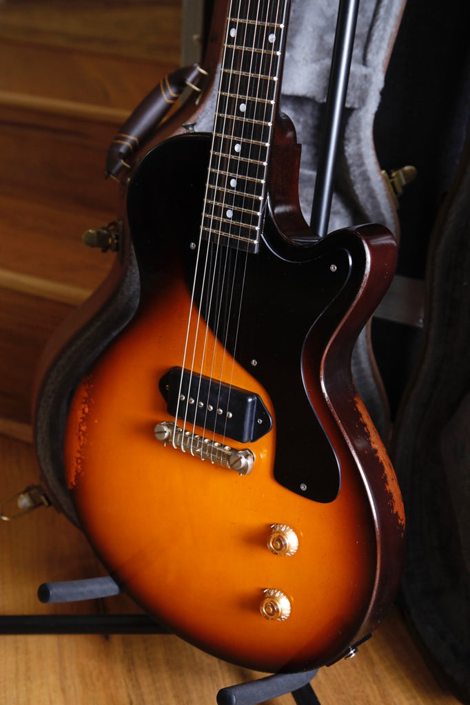 Eastman SB55/v Solidbody Electric Guitar Antique Sunburst