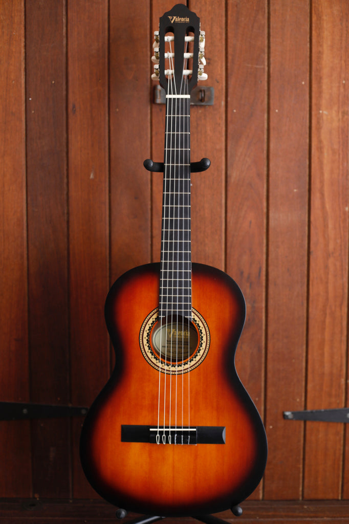 Valencia VC203H 3/4 Size Classical Nylon Guitar Sunburst