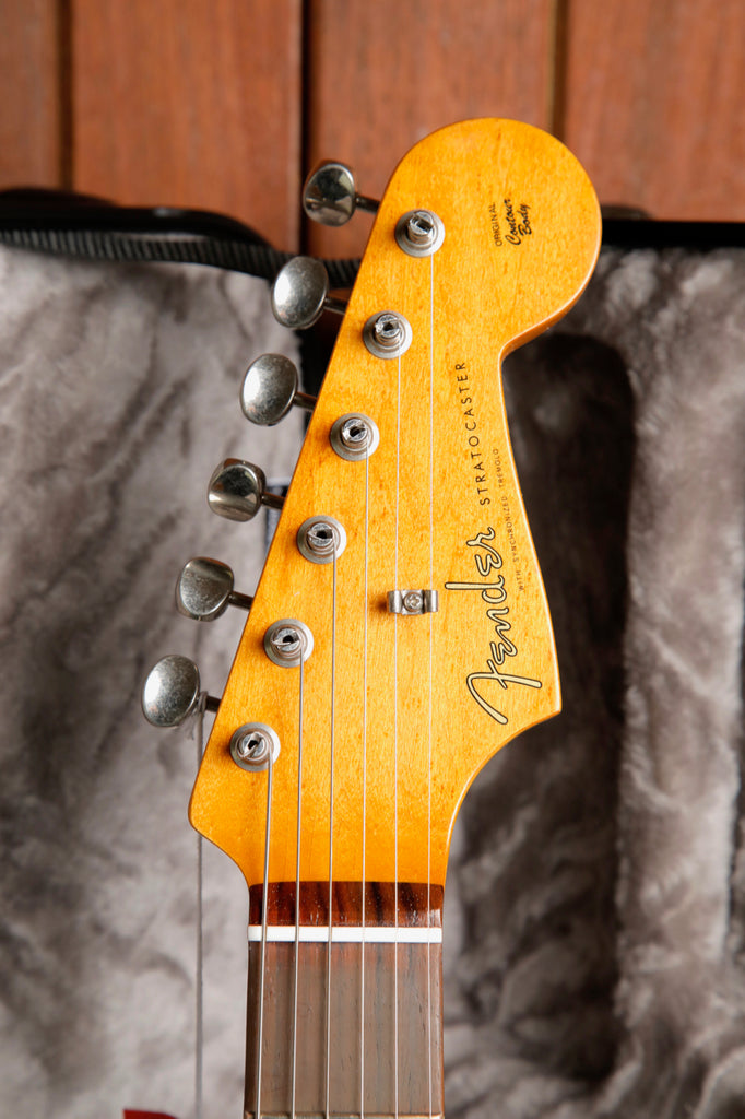 Fender Limited Edition Vintera II Road Worn '60s Stratocaster Sonic Blue Electric Guitar