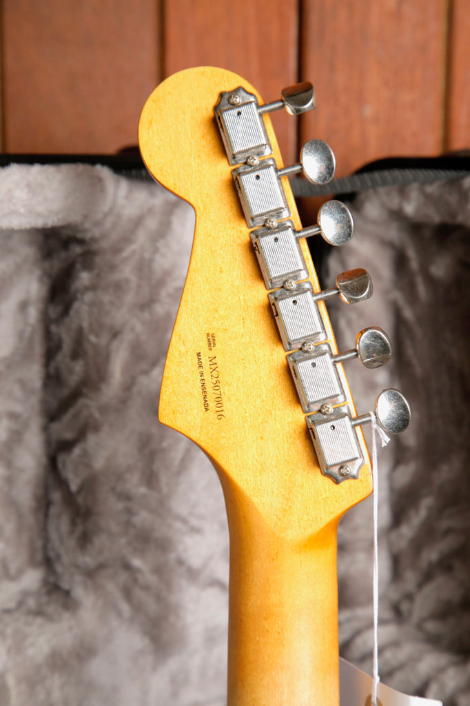 Fender Limited Edition Vintera II Road Worn '60s Stratocaster Sonic Blue Electric Guitar