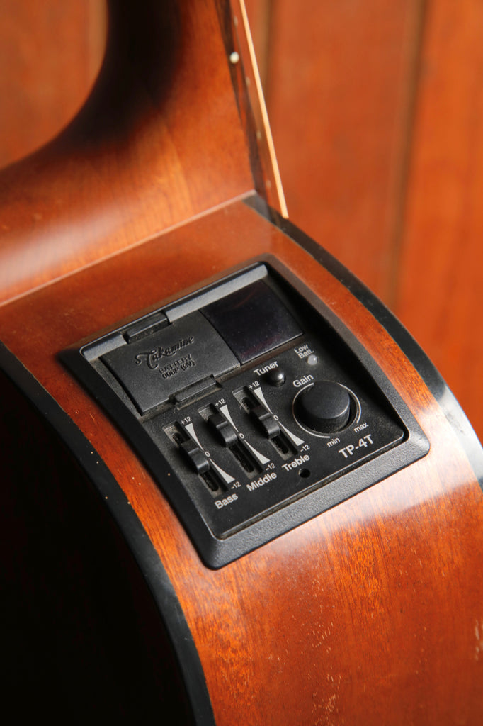 Takamine ED20SC Dreadnought Cutaway Acoustic-Electric Guitar Pre-Owned