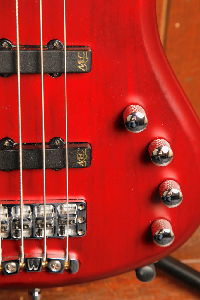 Warwick Rockbass Corvette Basic 4-String Burgundy Red Transparent Satin 2020 Pre-Owneded (Copy)