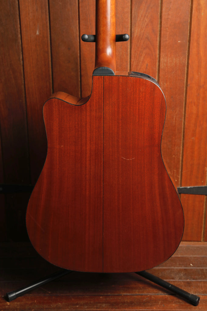 Takamine ED20SC Dreadnought Cutaway Acoustic-Electric Guitar Pre-Owned