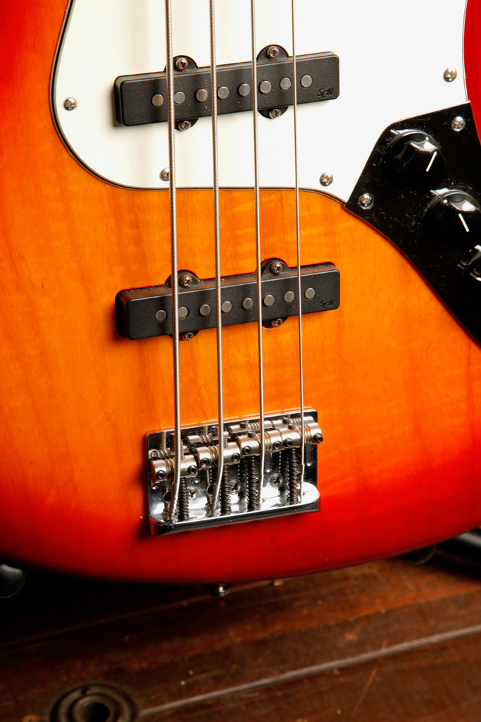 Fender American Deluxe Jazz Bass Aged Cherry Burst Bass Guitar 2005 Pre-Owned
