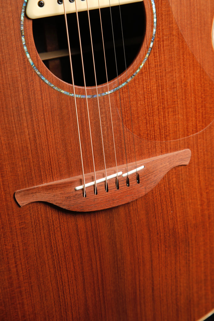 Lowden F-35c Sinker Redwood/Rosewood Cutaway Acoustic Guitar Pre-Owned