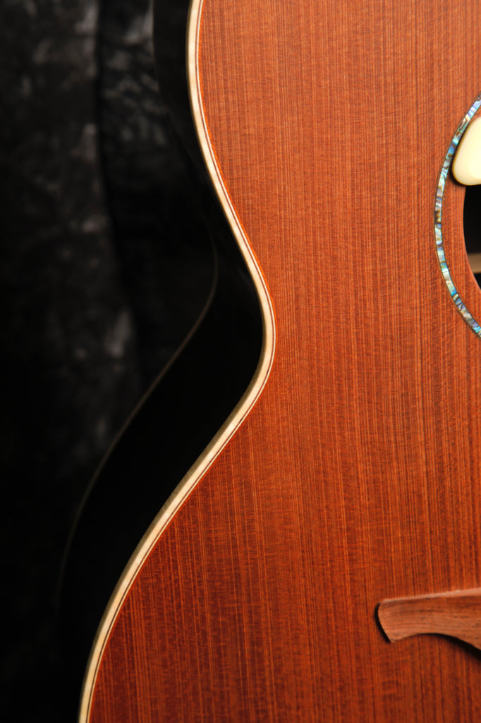 Lowden F-35c Sinker Redwood/Rosewood Cutaway Acoustic Guitar Pre-Owned