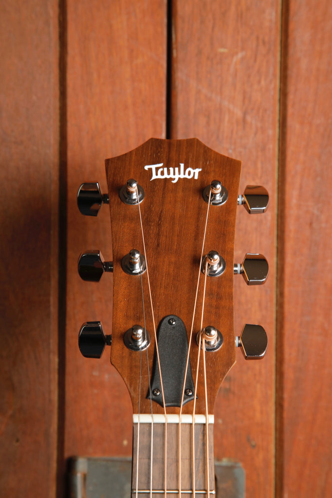 Taylor Academy 10e Walnut Left Handed Acoustic-Electric Guitar