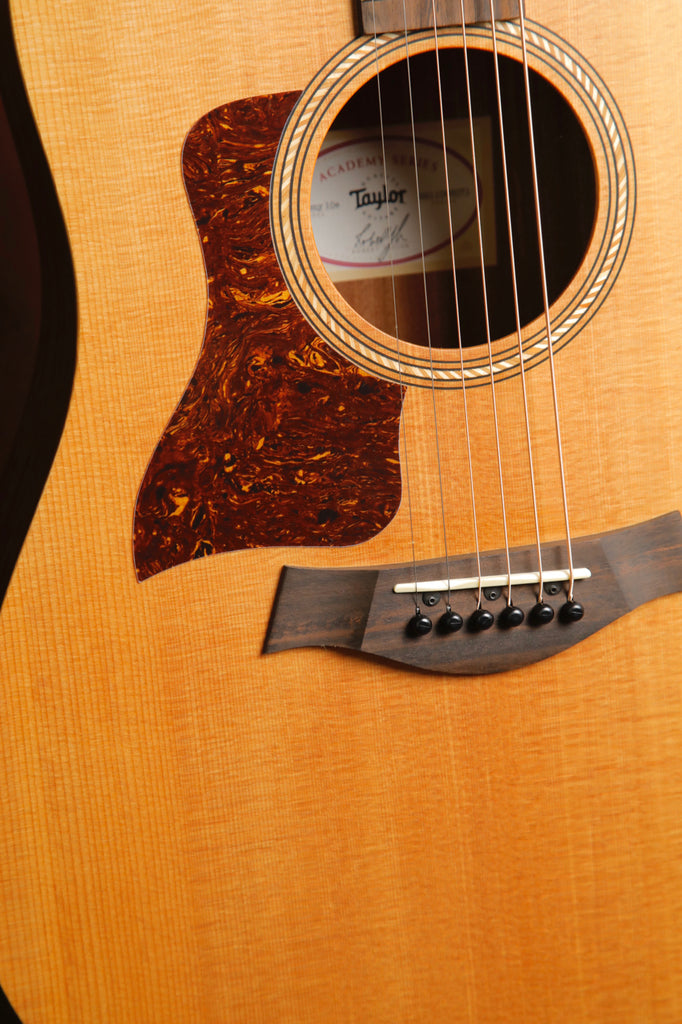 Taylor Academy 10e Walnut Left Handed Acoustic-Electric Guitar