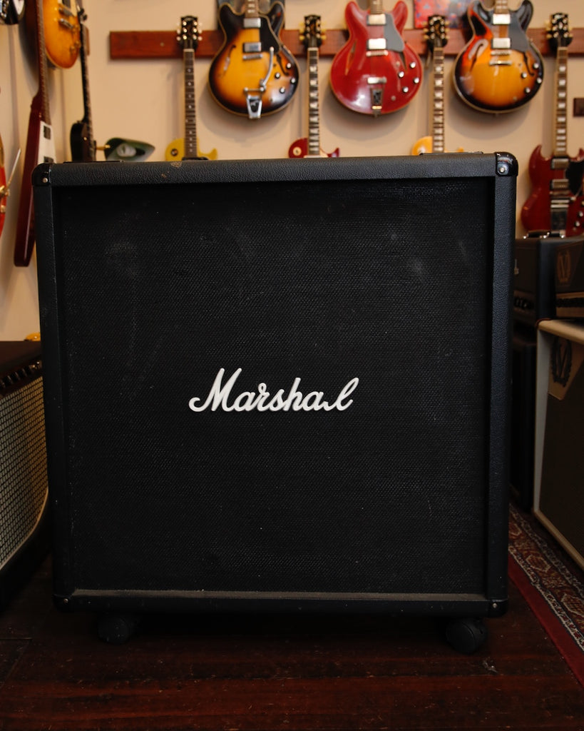 Marshall MC412B 200-Watt 4x12" Straight Guitar Speaker Cabinet Pre-Owned