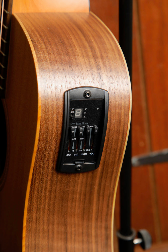 Taylor Academy 10e Walnut Left Handed Acoustic-Electric Guitar