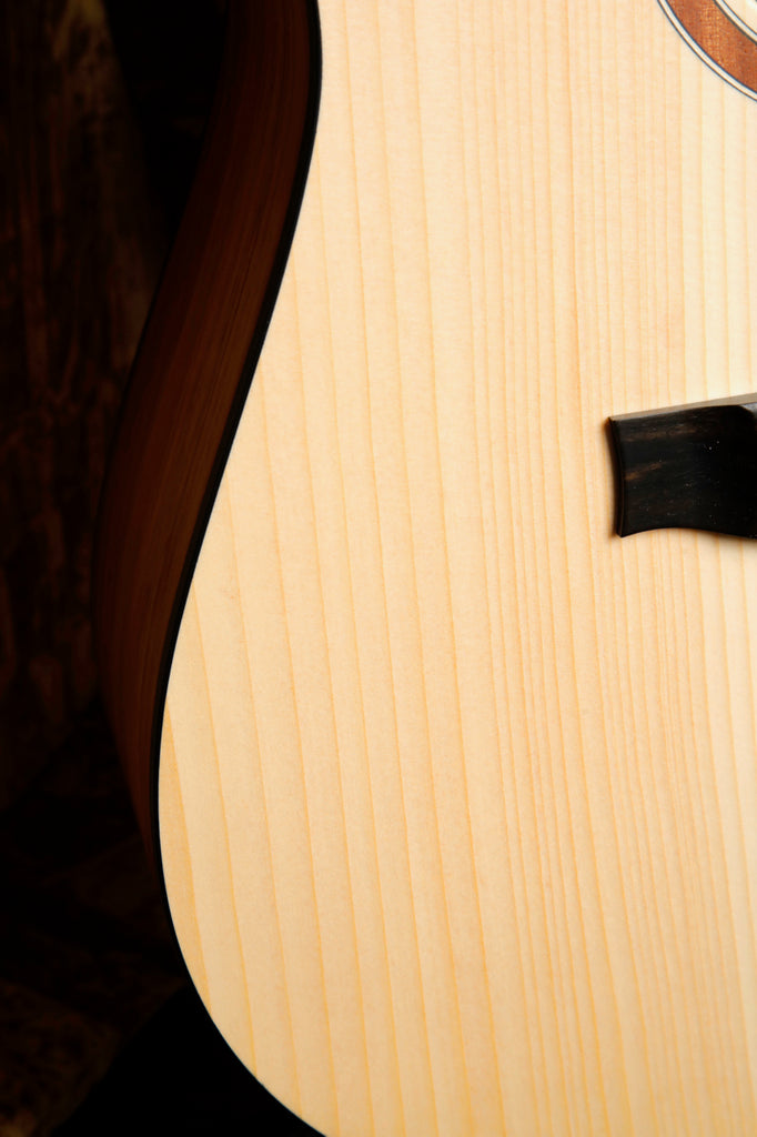 Maton SRS70C Spruce/Blackwood Acoustic-Electric Guitar
