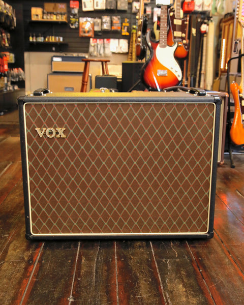VOX B212N 2x12" Speaker Cabinet Pre-Owned