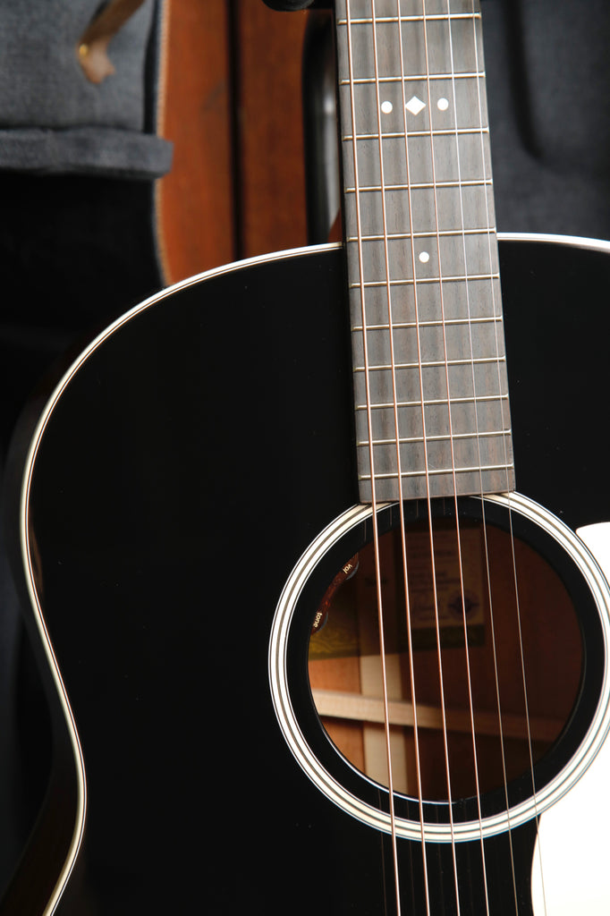 Taylor Gold Label 517e Blacktop Spruce / Mahogany Acoustic-Electric Guitar