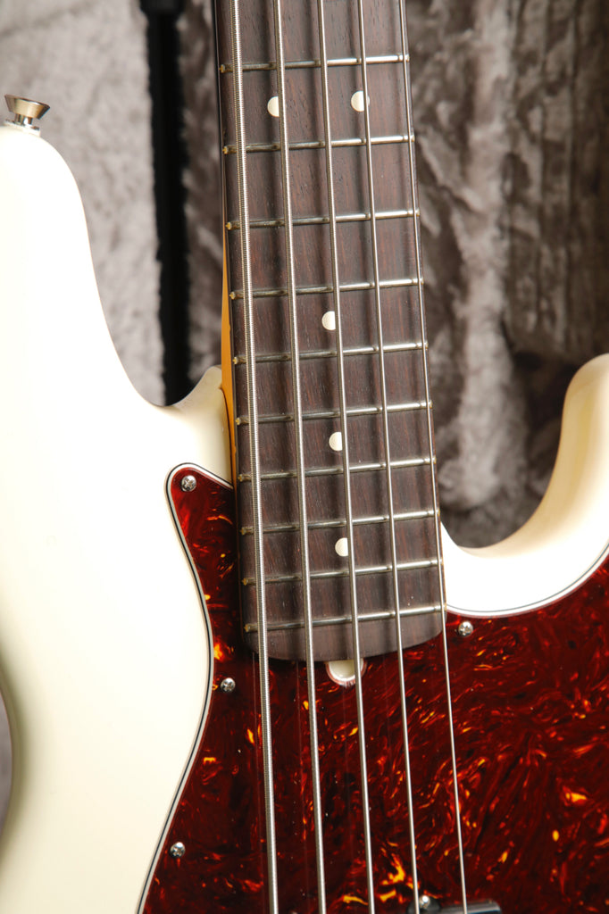 Fender American Professional II Jazz Bass V Olympic White 5-String Bass Guitar 2025 Pre-Owned