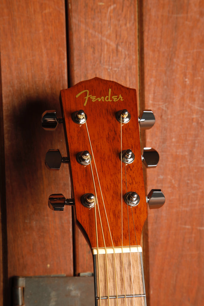 Fender CC-60S Solid Spruce Top Concert Sunburst Acoustic Guitar