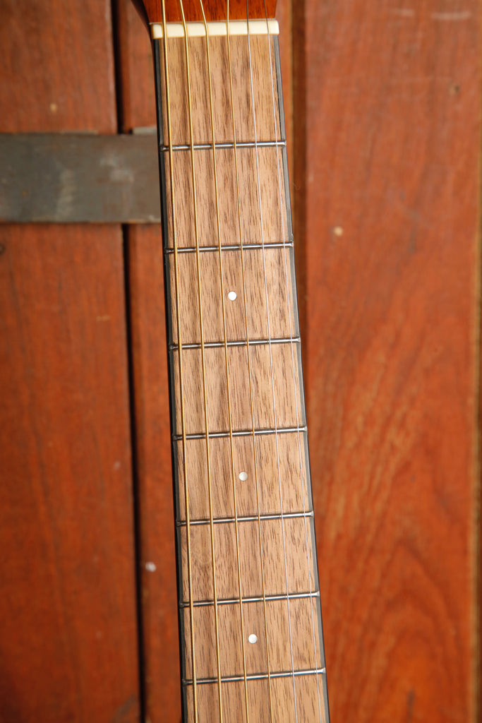 Fender CC-60S Solid Spruce Top Concert Sunburst Acoustic Guitar
