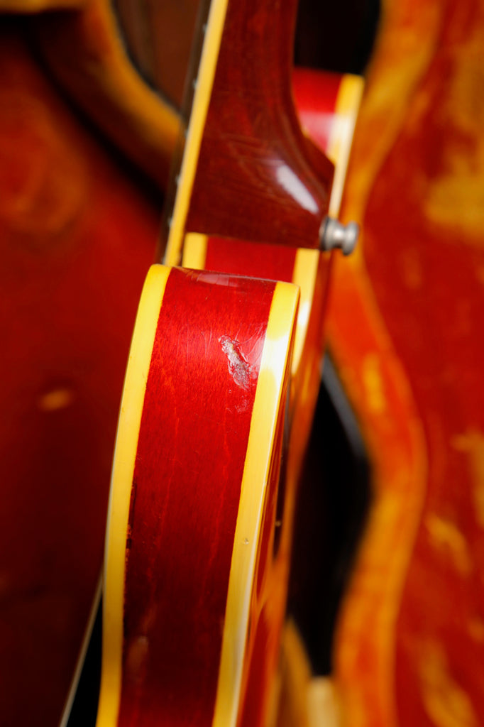 Gibson ES-330 Vintage 1966 Hollowbody Cherry Electric Guitar Pre-Owned