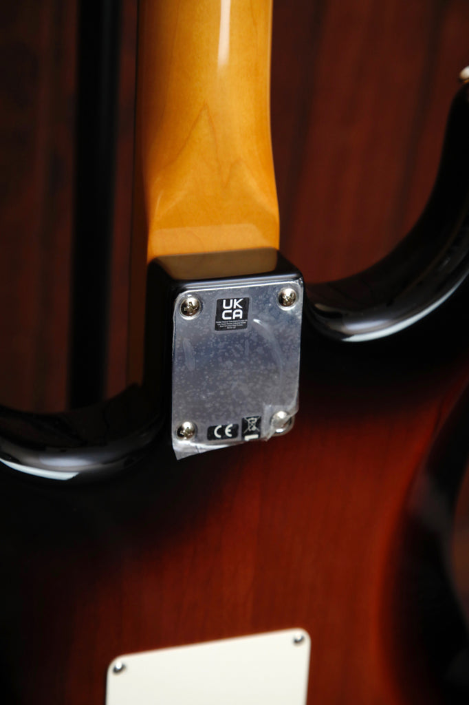 Fender Vintera II '60s Stratocaster 3-Tone Sunburst Electric Guitar