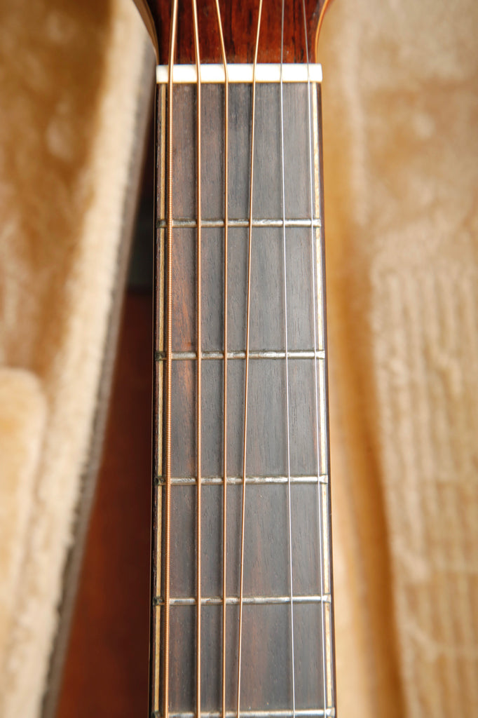 Maestro Custom Series Raffles IR Acoustic-Electric Guitar Pre-Owned