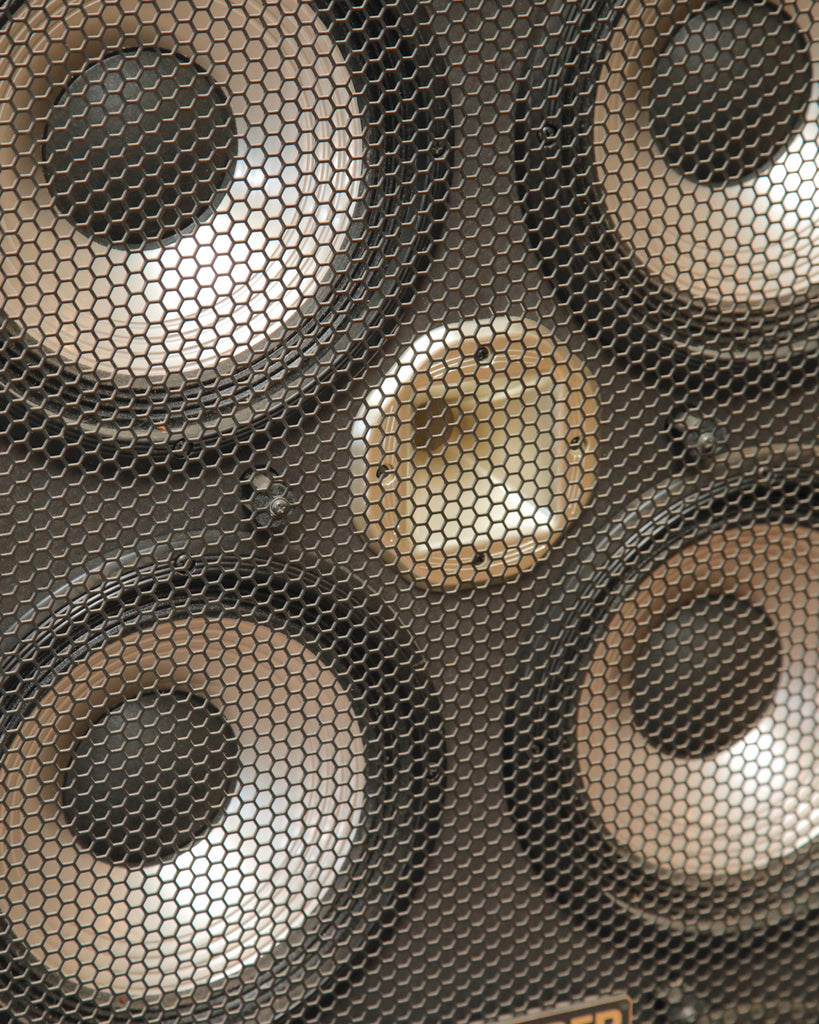 Behringer Ultrabass BB810 8x10" 2400-Watt Bass Speaker Cabinet Pre-Owned