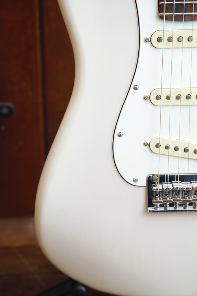 Fender Player II Stratocaster White Blonde Electric Guitar