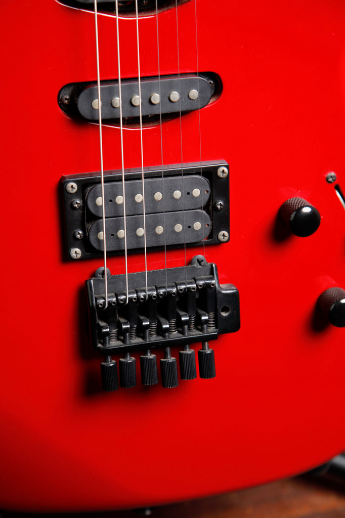 Daion Performer HSS Red Solidbody Electric Guitar Pre-Owned