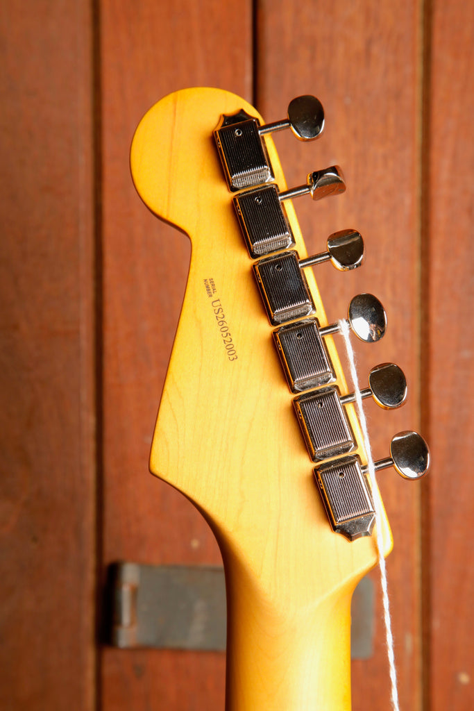 Fender Limited Edition American Professional Classic Stratocaster w/Silent System Daphne Blue