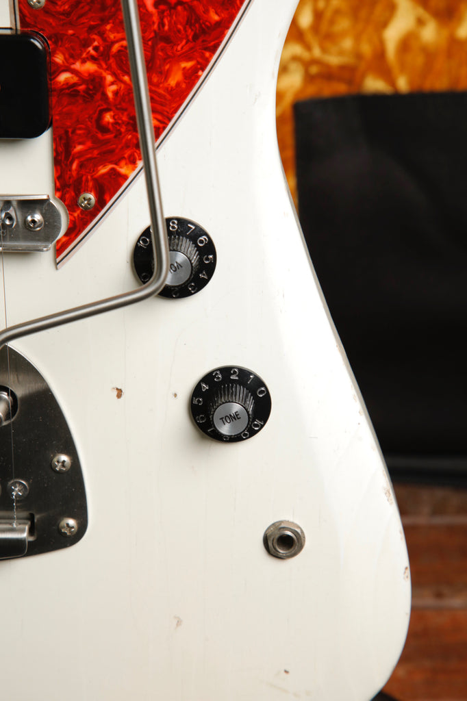 Novo Voltur J Olympic White Electric Guitar