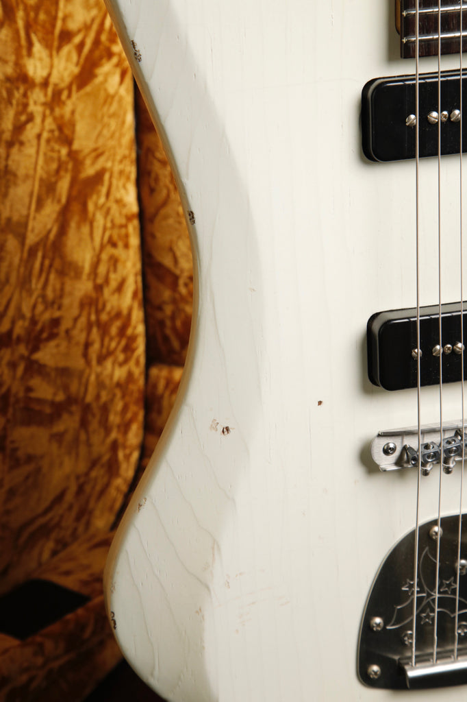 Novo Voltur J Olympic White Electric Guitar