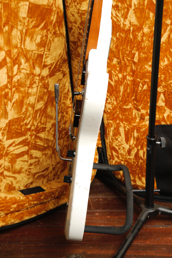 Novo Voltur J Olympic White Electric Guitar