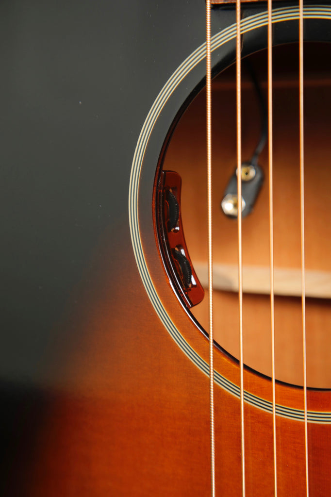 Epiphone 1942 Banner J-45 Reissue Vintage Sunburst Acoustic-Electric Guitar