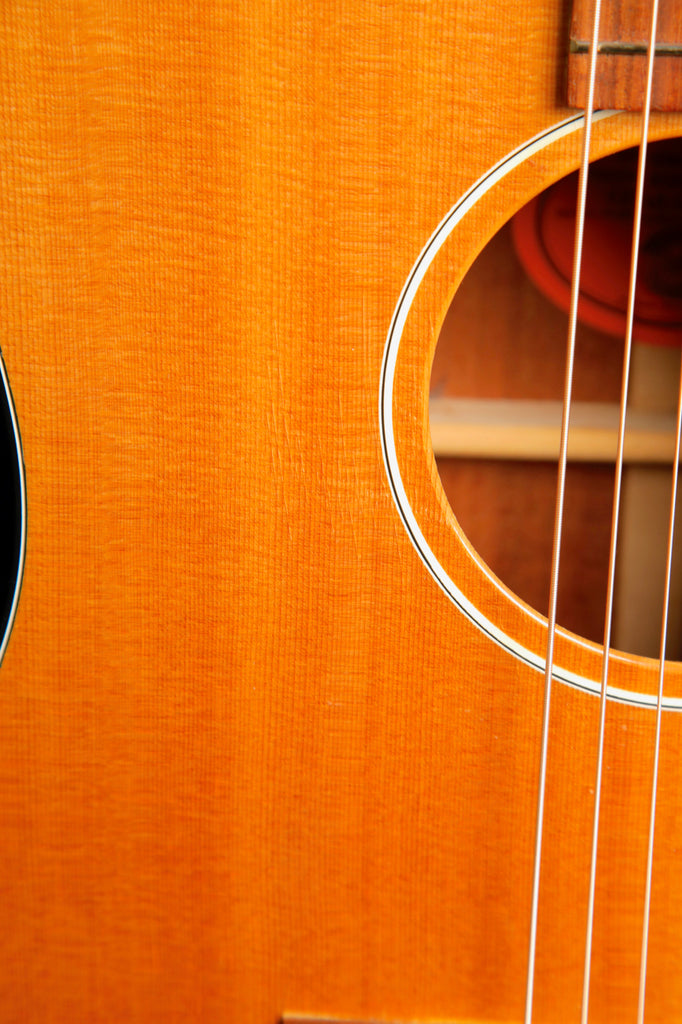 Gibson Songbird Acoustic Guitar 2002 Pre-Owned