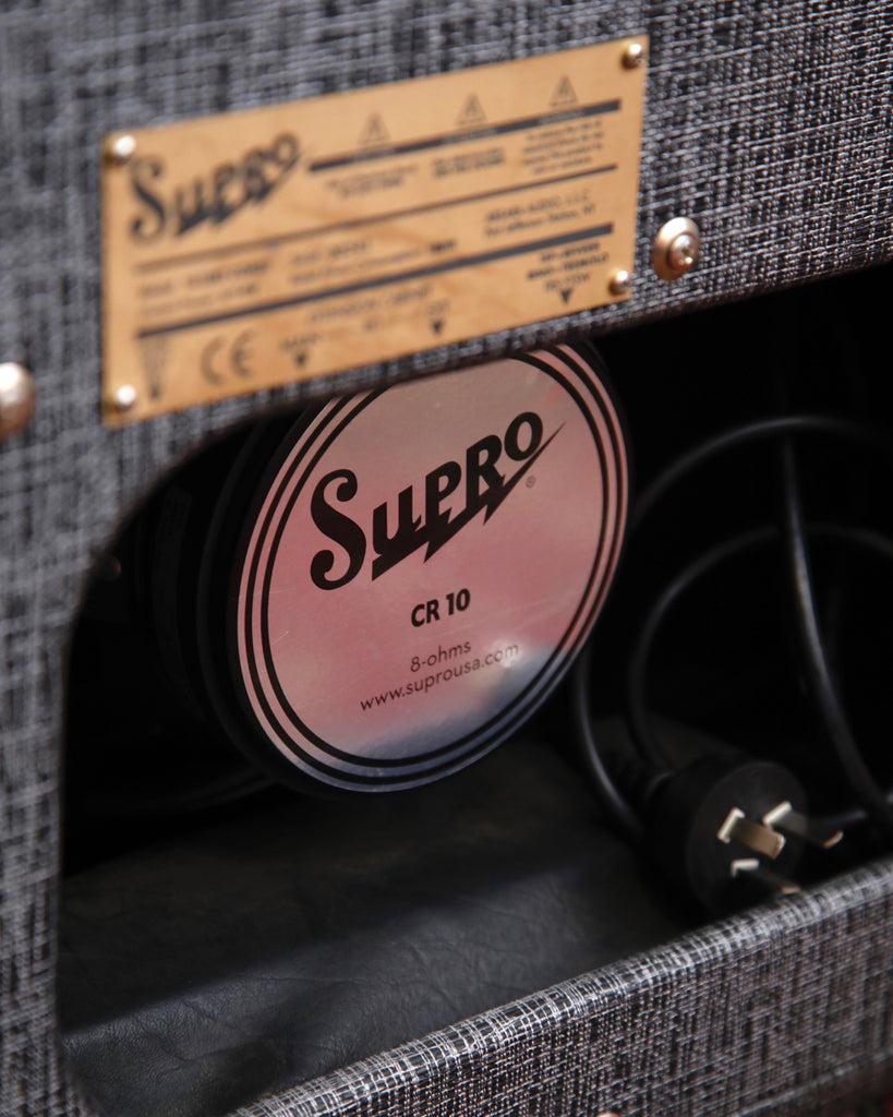 Supro 1610RT Comet 6/14-Watt 1x10" Valve Combo Amplifier Pre-Owned