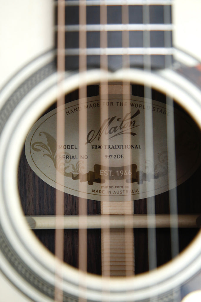 Maton ER90 Traditional Acoustic-Electric Guitar