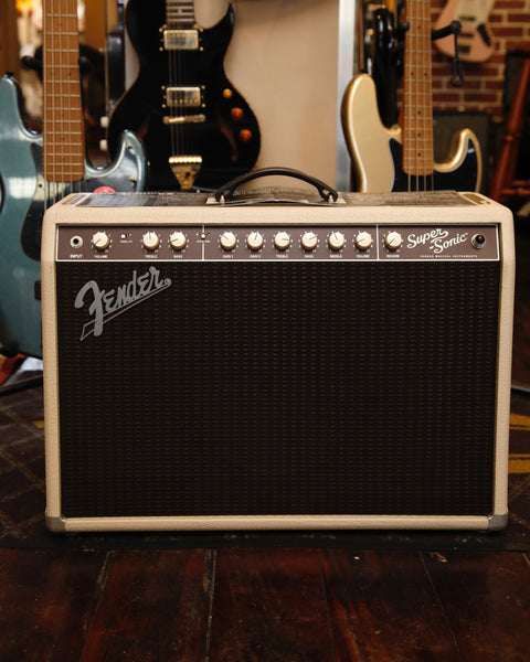 Fender Super-Sonic 22 22W 1x12 Valve Guitar Combo Amplifier Pre-Owned