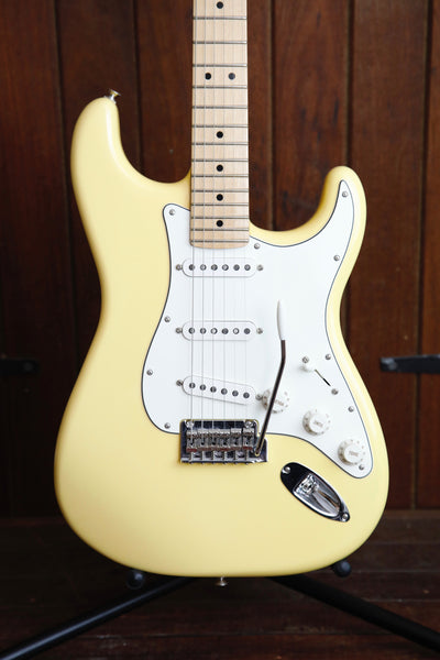 Fender Player Series Stratocaster Buttercream Maple Pre-Owned
