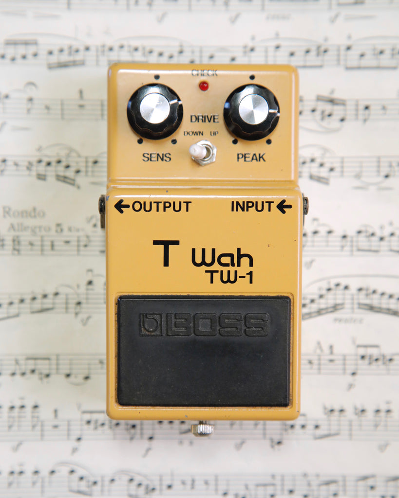Boss TW-1 T Wah Pedal Vintage 1980 MIJ Pre-Owned