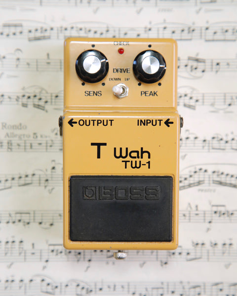 Boss TW-1 T Wah Pedal Vintage 1980 MIJ Pre-Owned