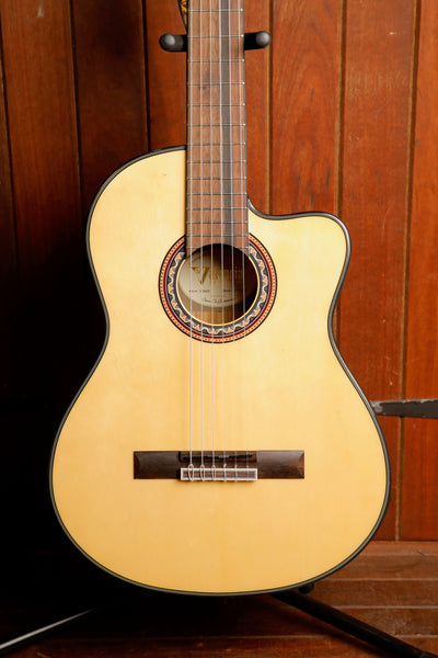 Valencia VC564CE Acoustic-Electric Cutaway Nylon Guitar