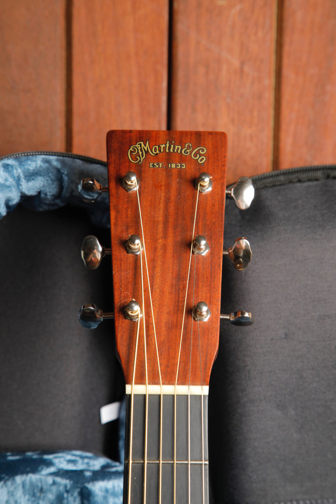 Martin 00-16E Acoustic-Electric Guitar Pre-Owned