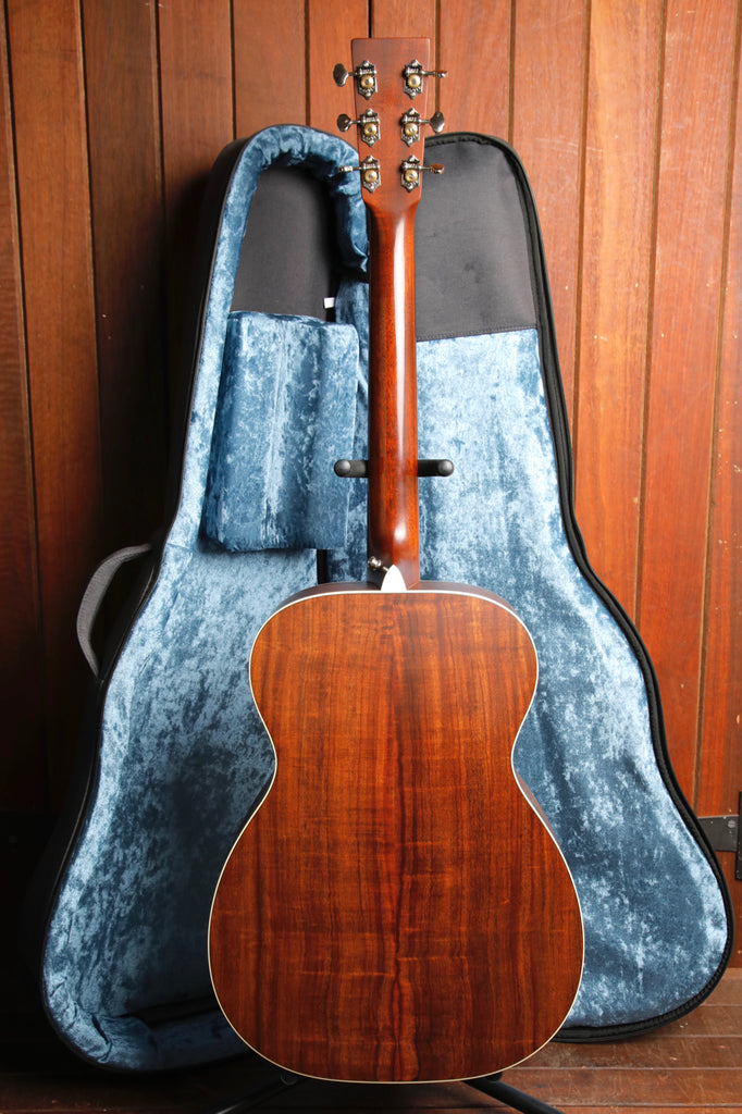 Martin 00-16E Acoustic-Electric Guitar Pre-Owned