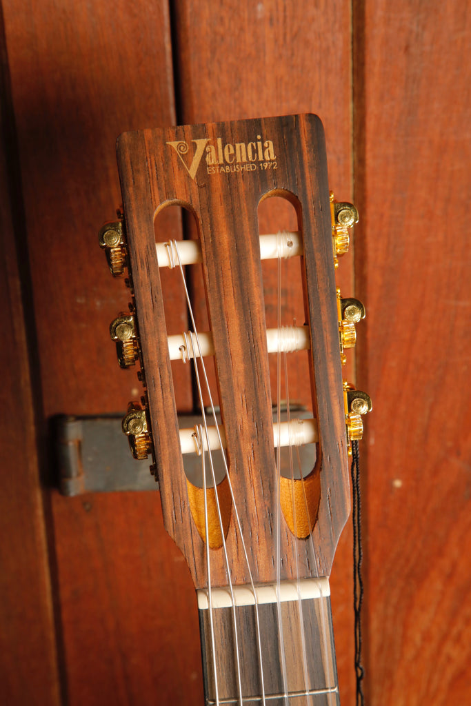 Valencia VA434 4/4 Size Auditorium Shape Nylon String Guitar