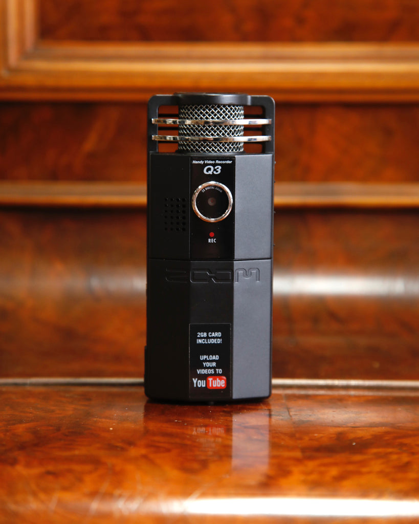 Zoom Q3 Handy Video Recorder Pre-Owned