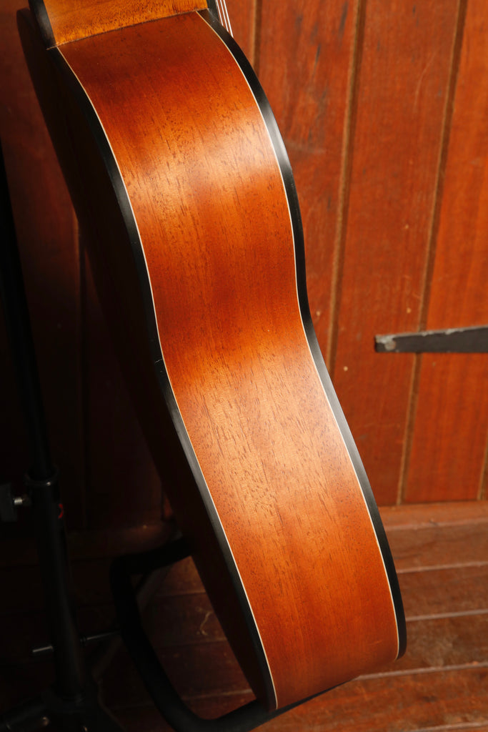 Valencia VA434 4/4 Size Auditorium Shape Nylon String Guitar