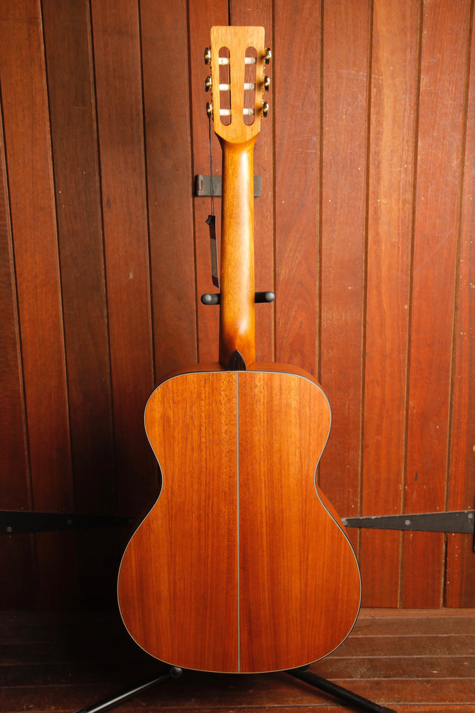 Valencia VA434 4/4 Size Auditorium Shape Nylon String Guitar