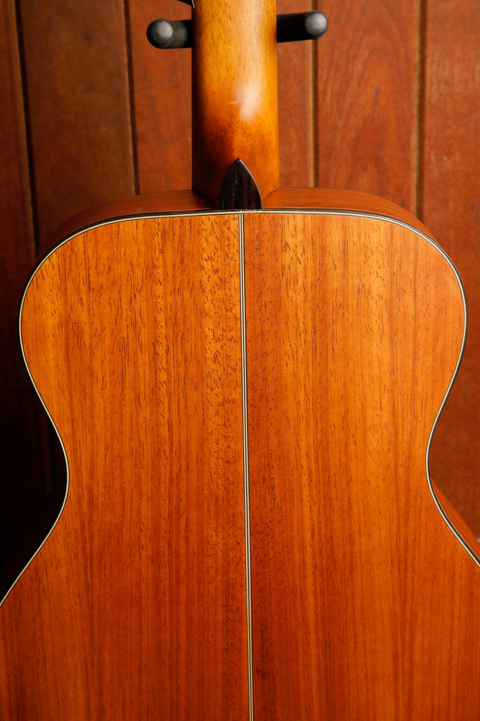 Valencia VA434 4/4 Size Auditorium Shape Nylon String Guitar
