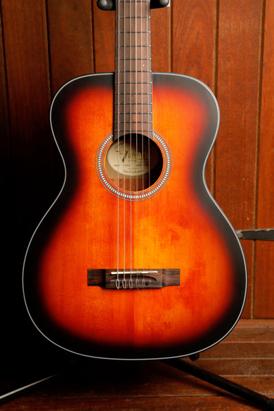 Valencia VA434CSB 4/4 Size Auditorium Shape Nylon String Guitar