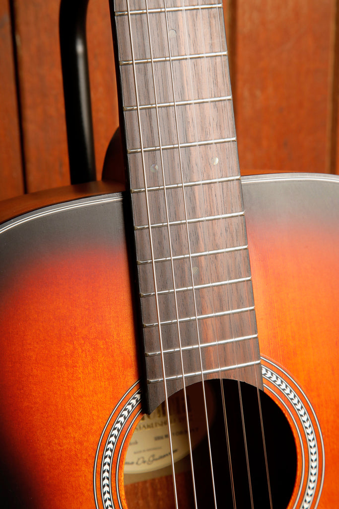 Valencia VA434CSB 4/4 Size Auditorium Shape Nylon String Guitar